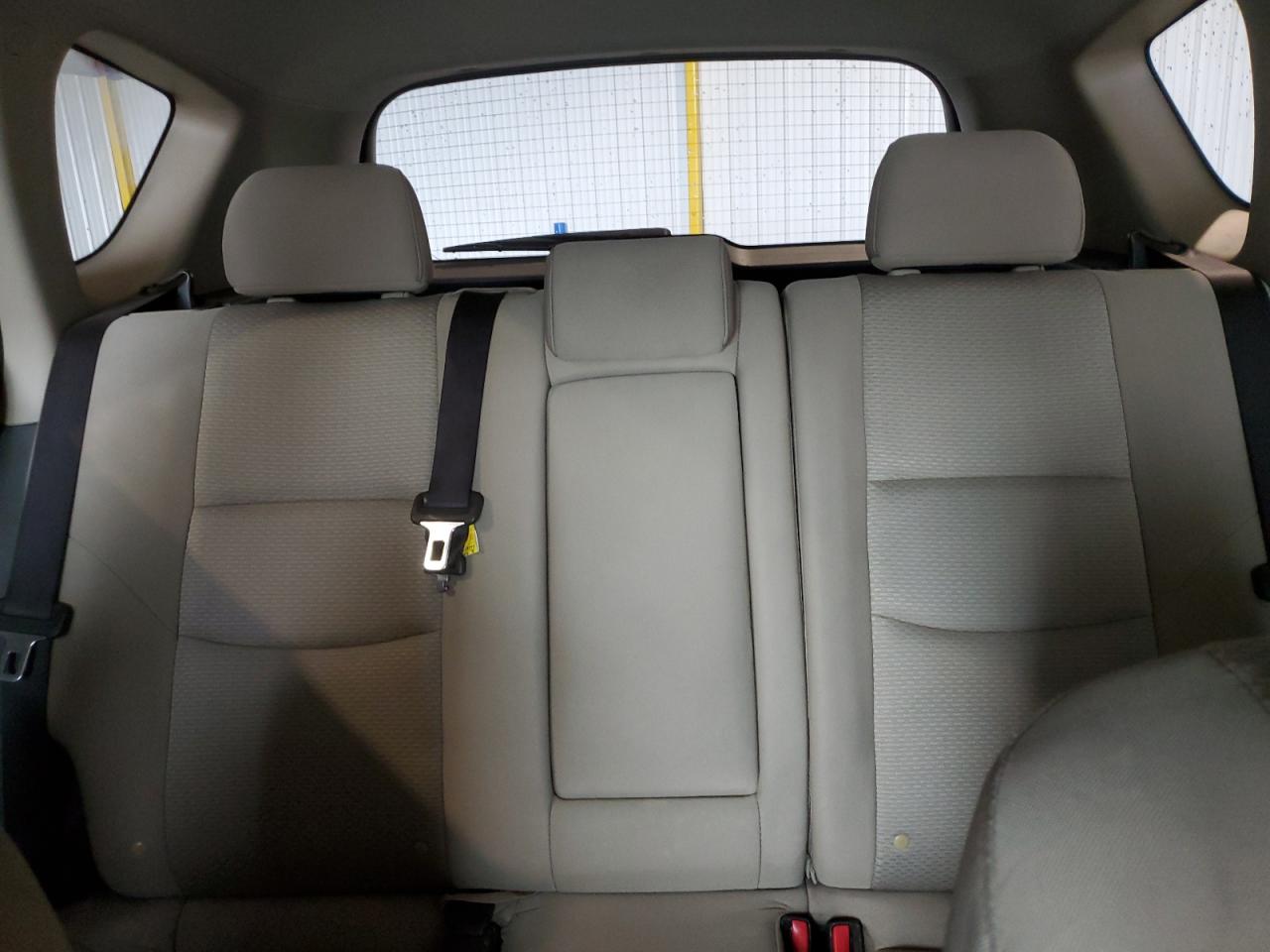 2011 Hyundai Elantra - Image 10