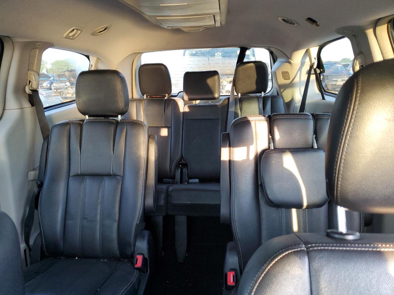 2014 Chrysler Town & Country Touring VIN: 2C4RC1BG9ER317562 Lot: 63306914