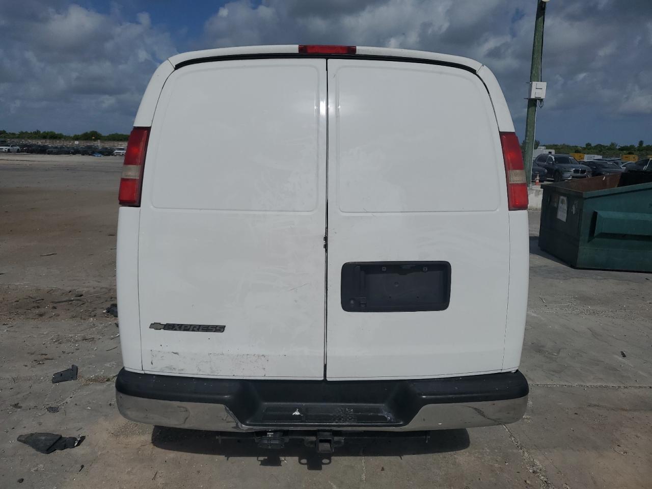 2017 Chevrolet Express G3500 VIN: 1GCZGHFGXH1159779 Lot: 63232644