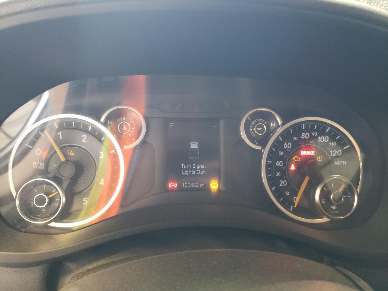 2019 Ram 2500 Big Horn VIN: 3C6UR5DL5KG605789 Lot: 64890174