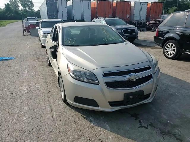 1G11B5CA6DF333235 2013 Chevrolet Malibu