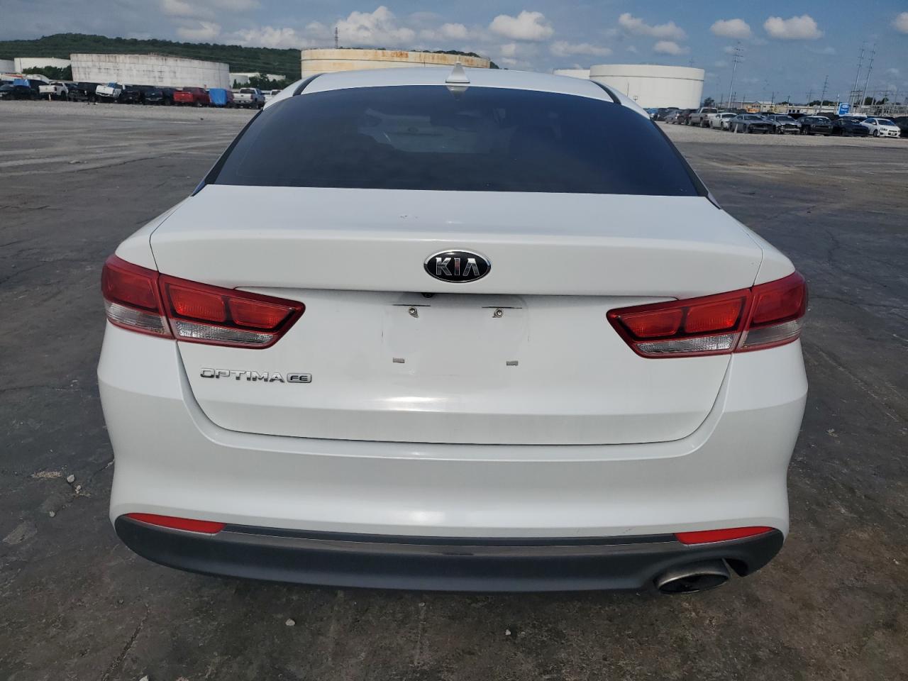 2017 Kia Optima Lx VIN: 5XXGT4L34HG151887 Lot: 64232074