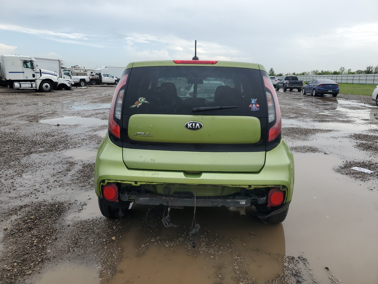 KNDJN2A25J7894331 2018 Kia Soul