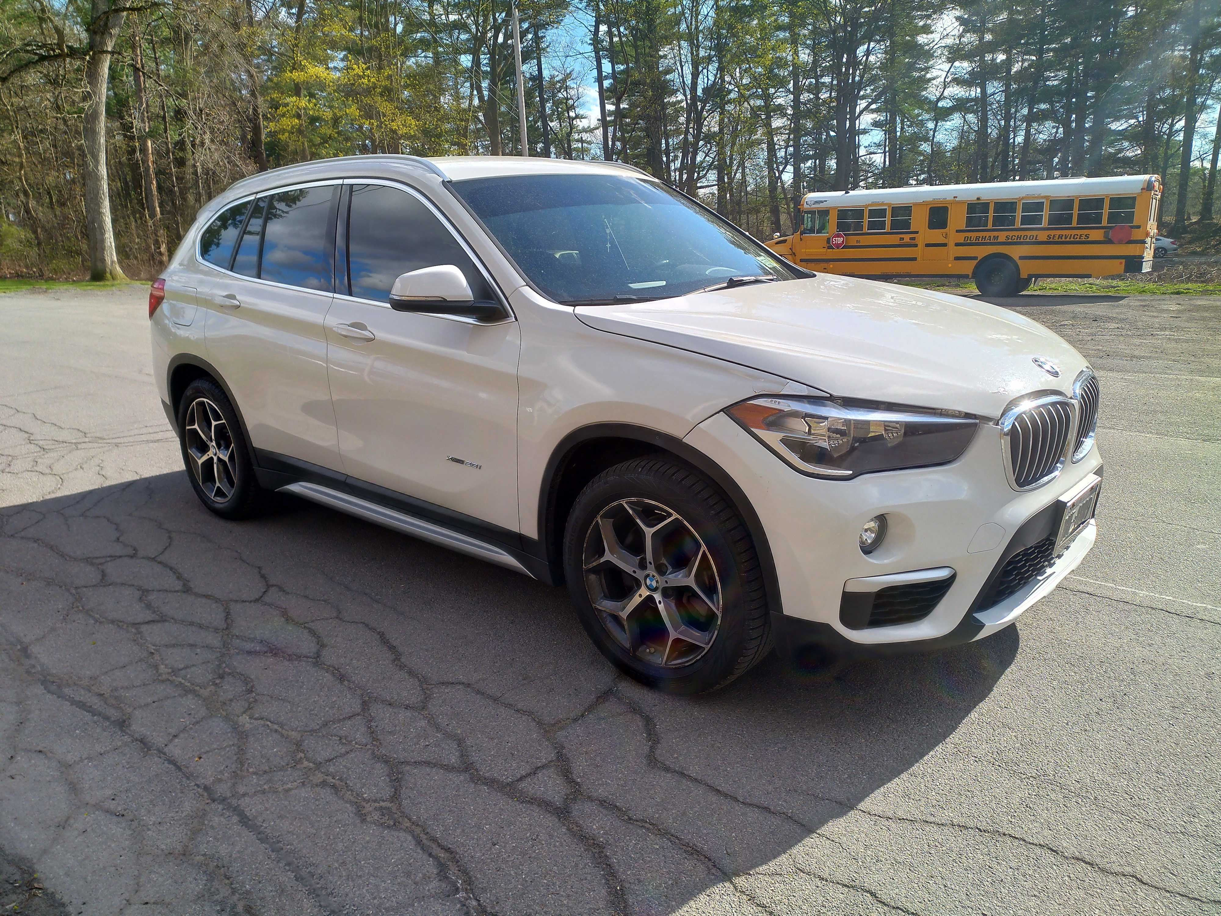 2016 BMW X1 xDrive28I vin: WBXHT3C3XGP880243