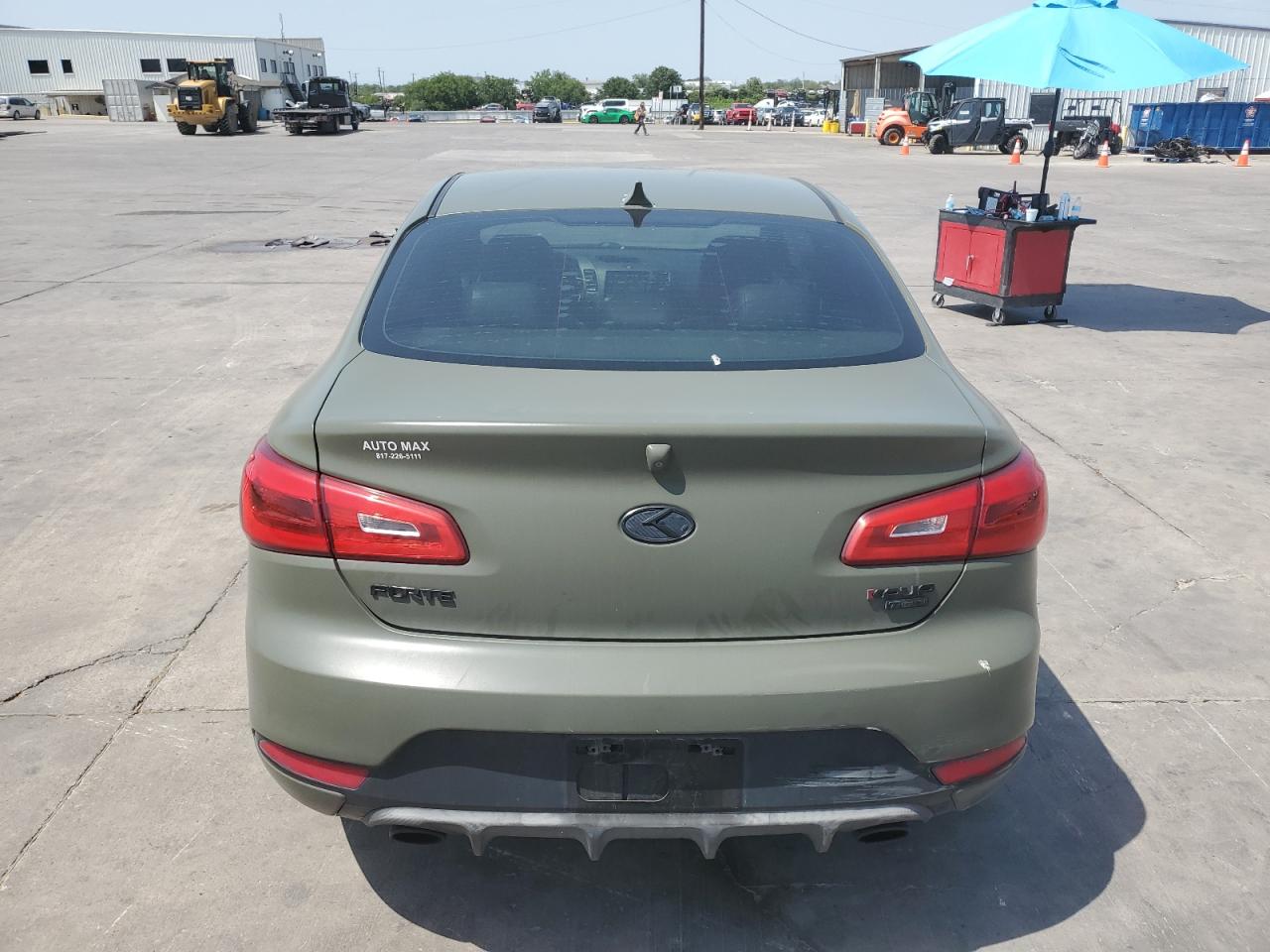 KNAFZ6A36F5369773 2015 Kia Forte Sx