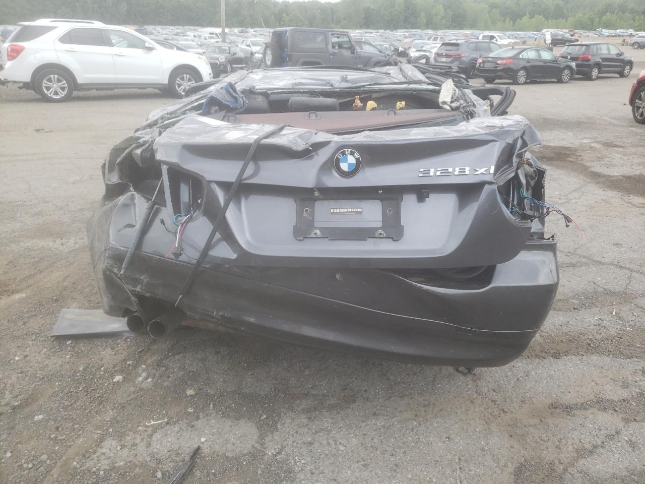 2008 BMW 328 Xi VIN: WBAVC935X8K035814 Lot: 59397034