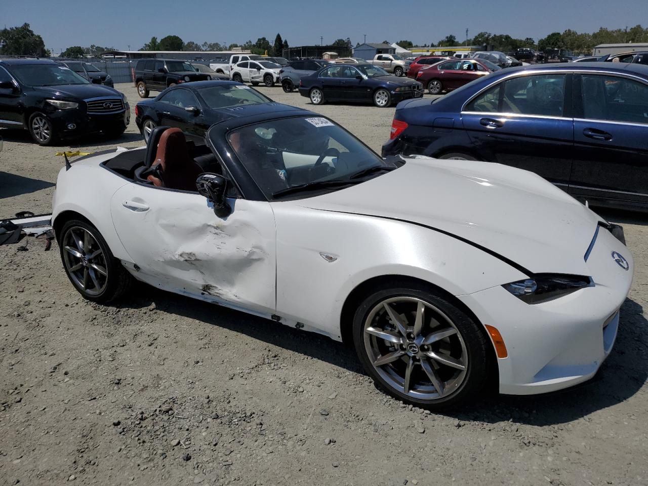 2022 Mazda Mx-5 Miata Grand Touring VIN: JM1NDAD72N0507075 Lot: 63724034