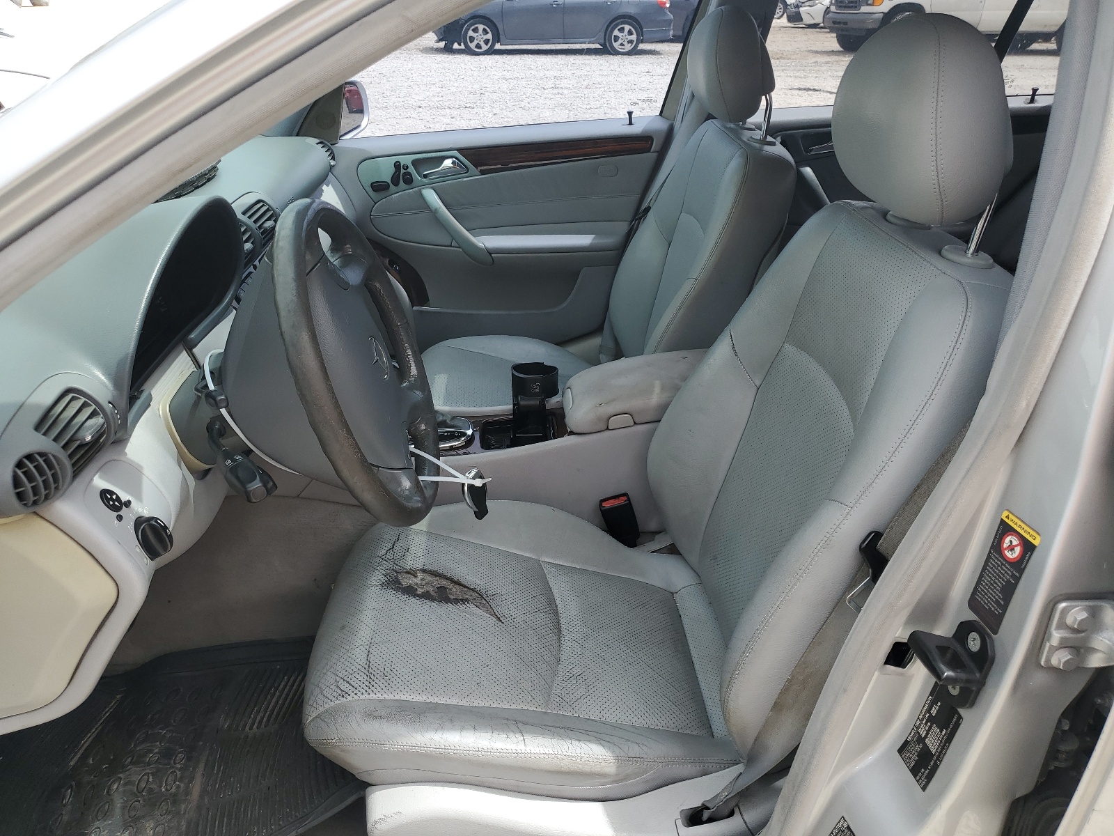 WDBRF84J54F506626 2004 Mercedes-Benz C 320 4Matic