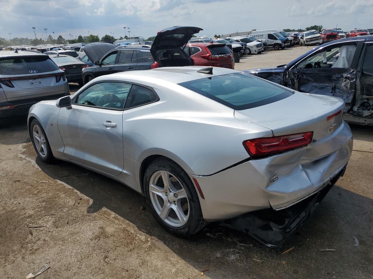 VIN 1G1FA1RS8G0156548 2016 CHEVROLET CAMARO no.2