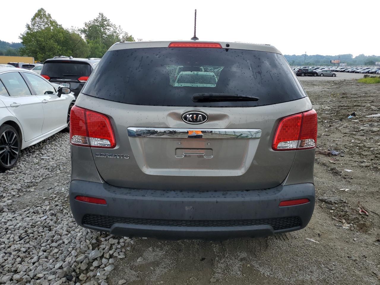 2012 Kia Sorento - Image 6