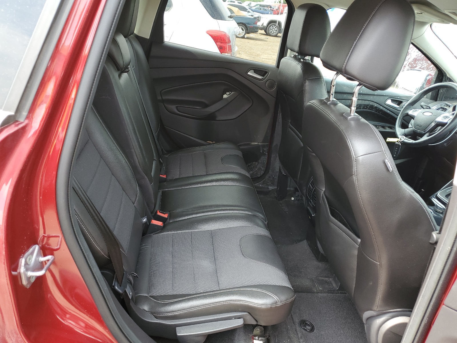 1FMCU0J97DUB38496 2013 Ford Escape Titanium