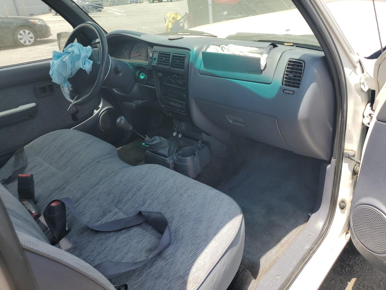 1999 Toyota Tacoma VIN: 4TANL42N8XZ494249 Lot: 63564794