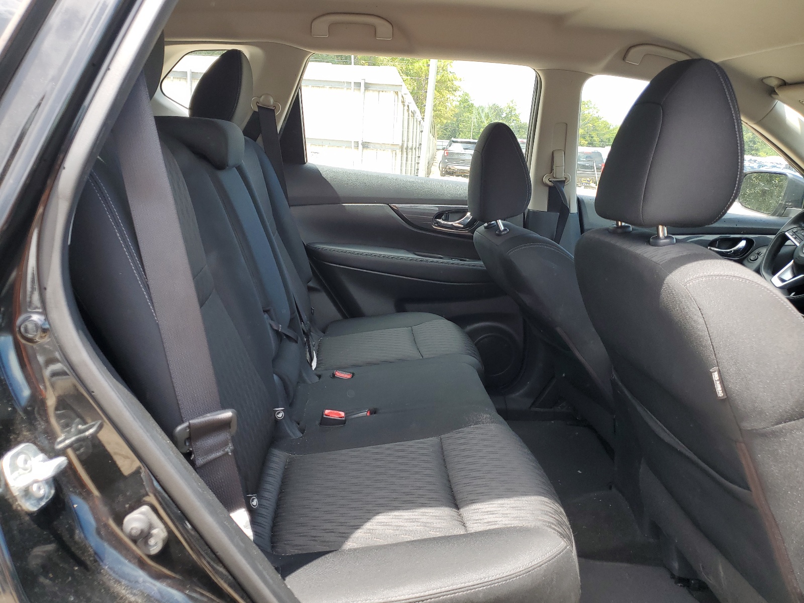 KNMAT2MTXJP550987 2018 Nissan Rogue S