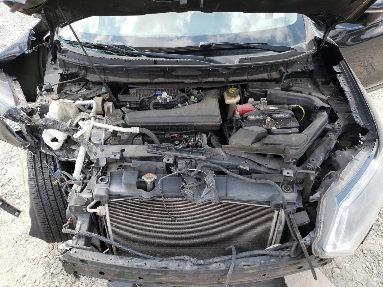 2015 Nissan Rogue S VIN: KNMAT2MT6FP517458 Lot: 64702564