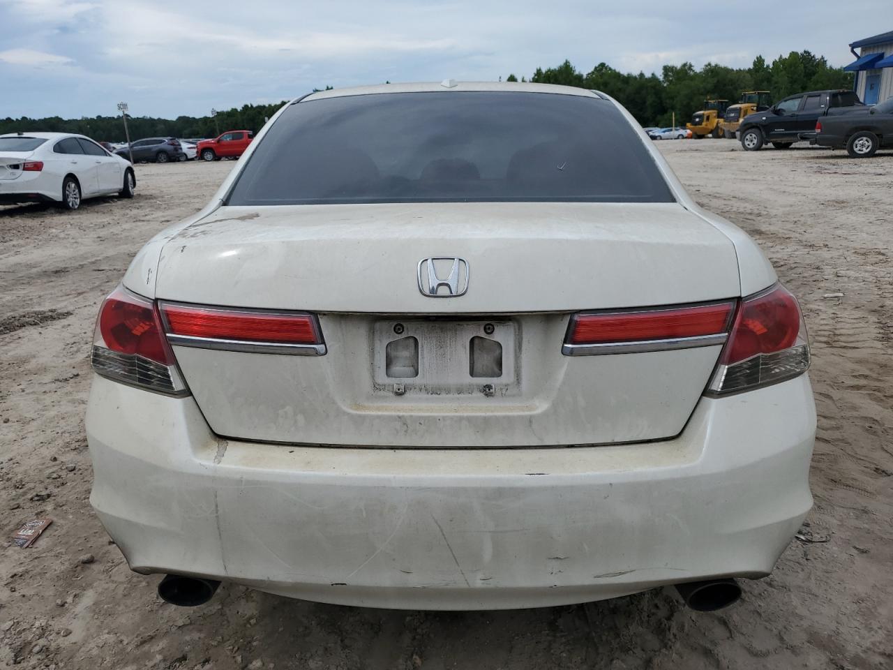 5KBCP3F83BB003293 2011 Honda Accord Exl