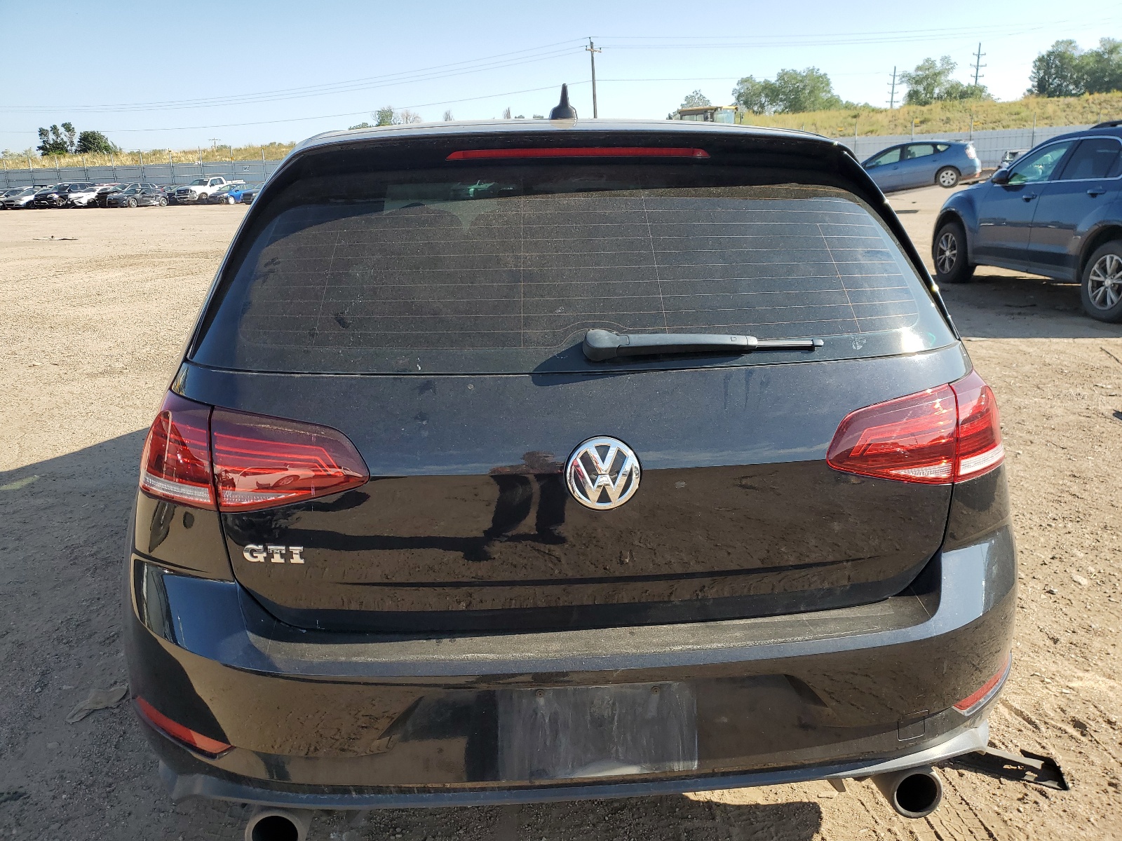 3VW547AU9JM264799 2018 Volkswagen Gti S