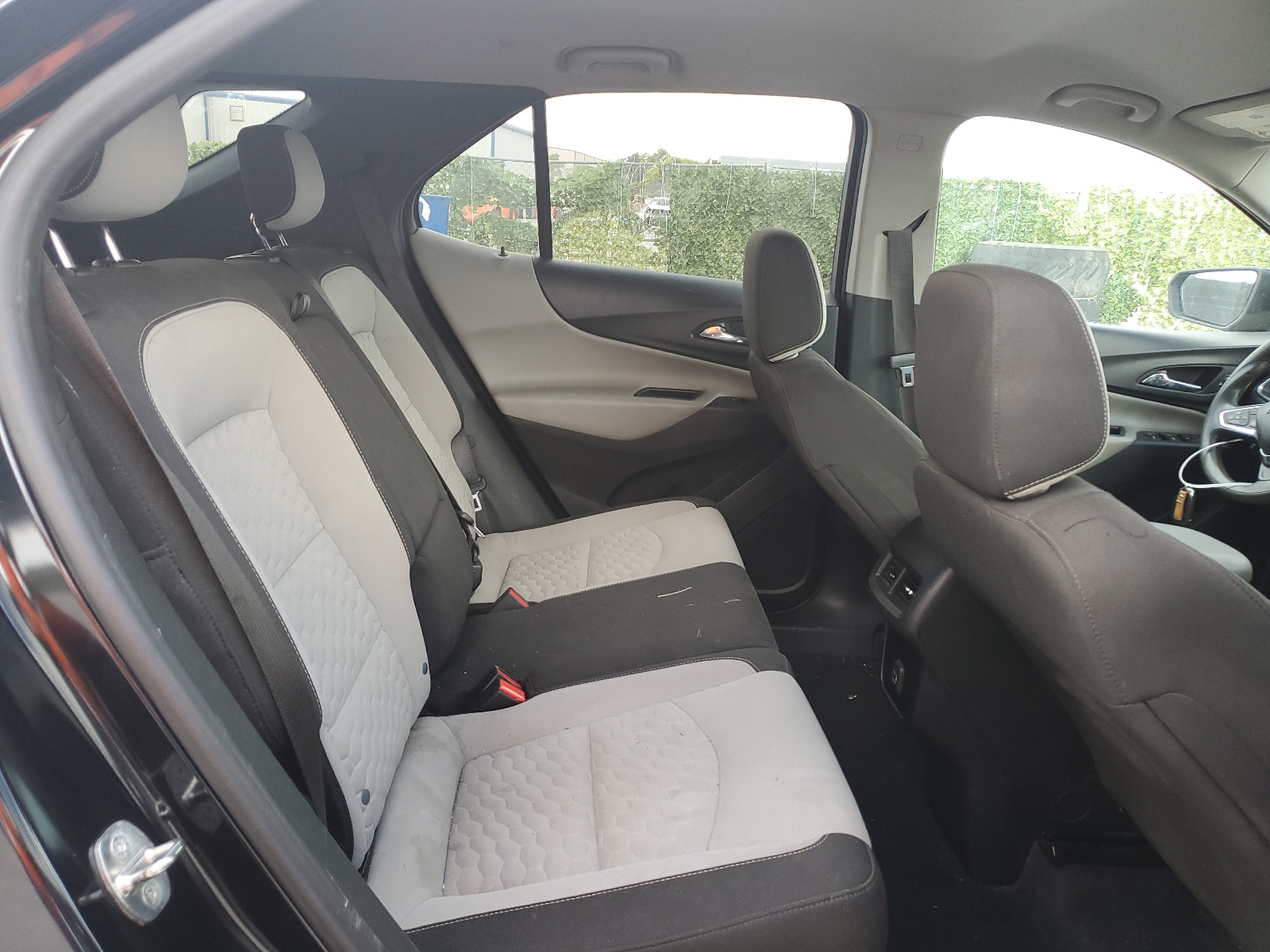 2GNAXKEV9L6215640 2020 Chevrolet Equinox Lt