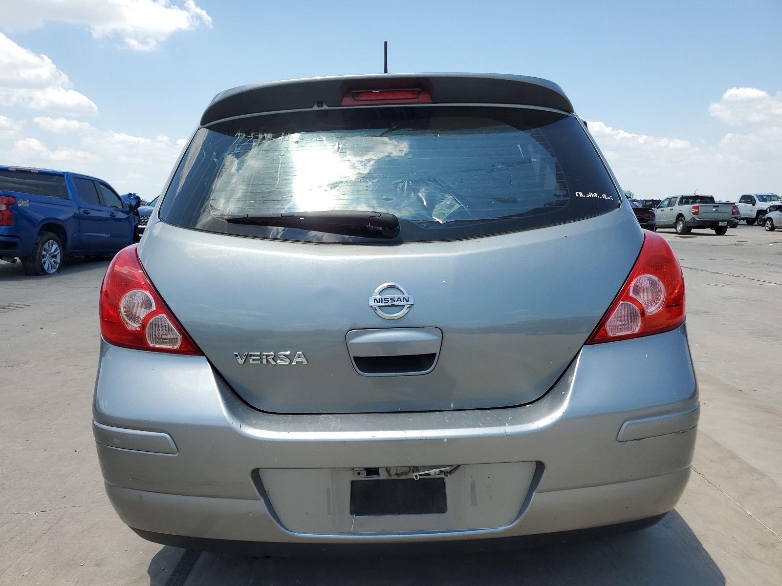 3N1BC1CP0BL517497 2011 Nissan Versa S