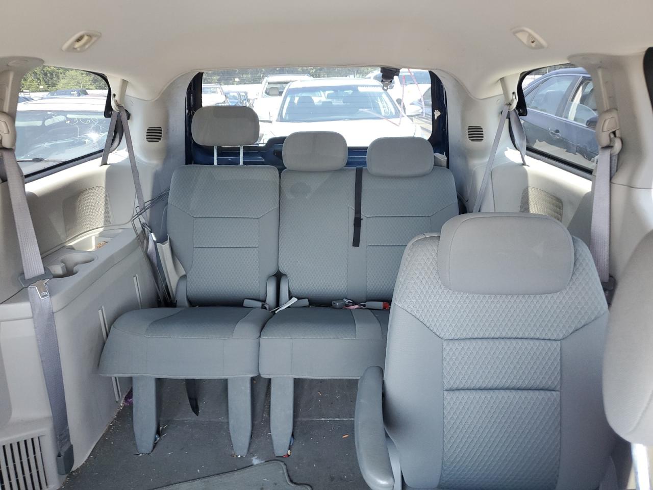 2010 Dodge Grand Caravan Se VIN: 2D4RN4DE0AR272824 Lot: 60636534