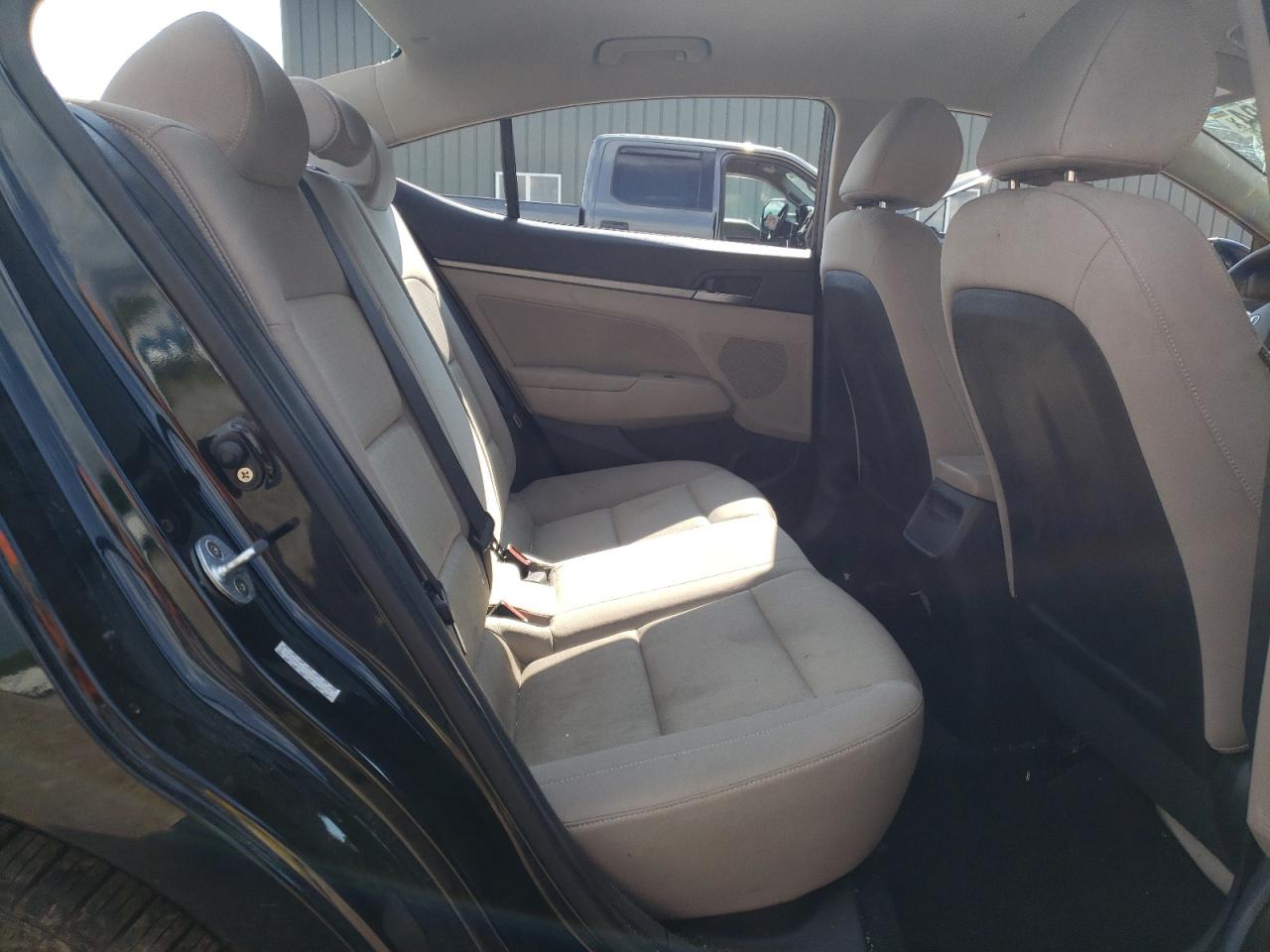 2017 Hyundai Elantra Se VIN: KMHD84LF1HU061469 Lot: 64560994