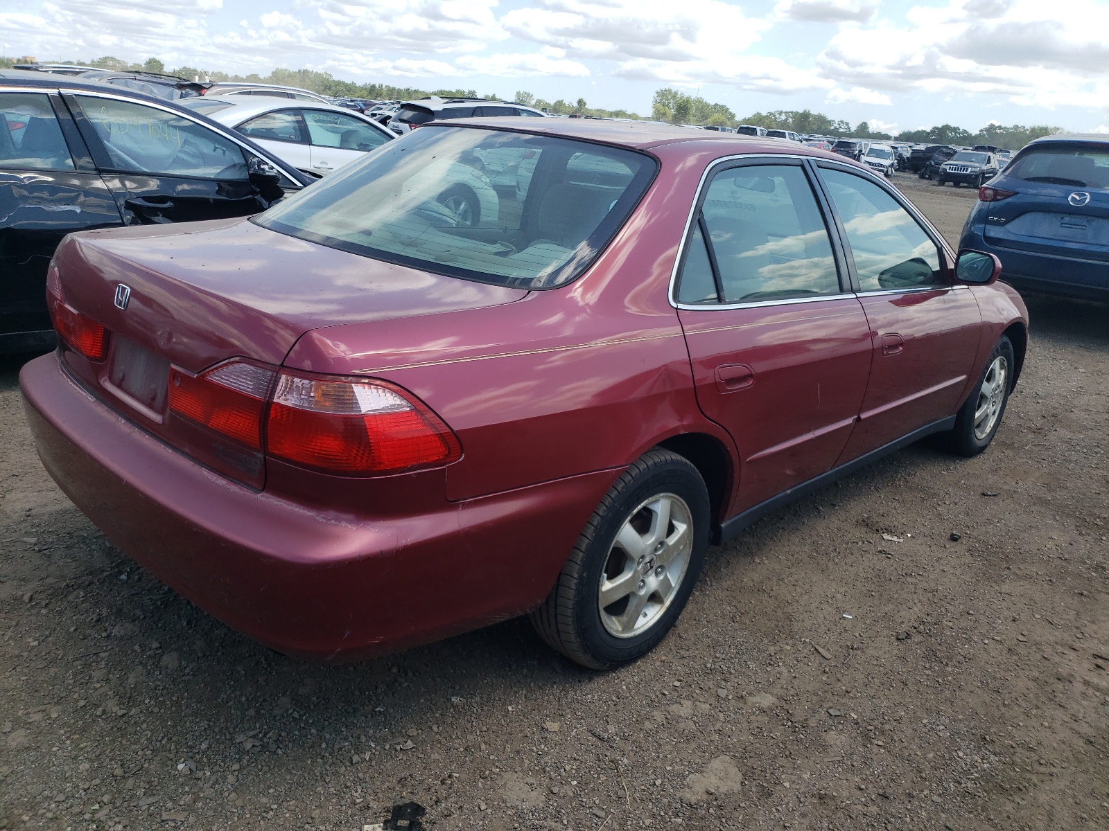 JHMCG5677YC023648 2000 Honda Accord Se