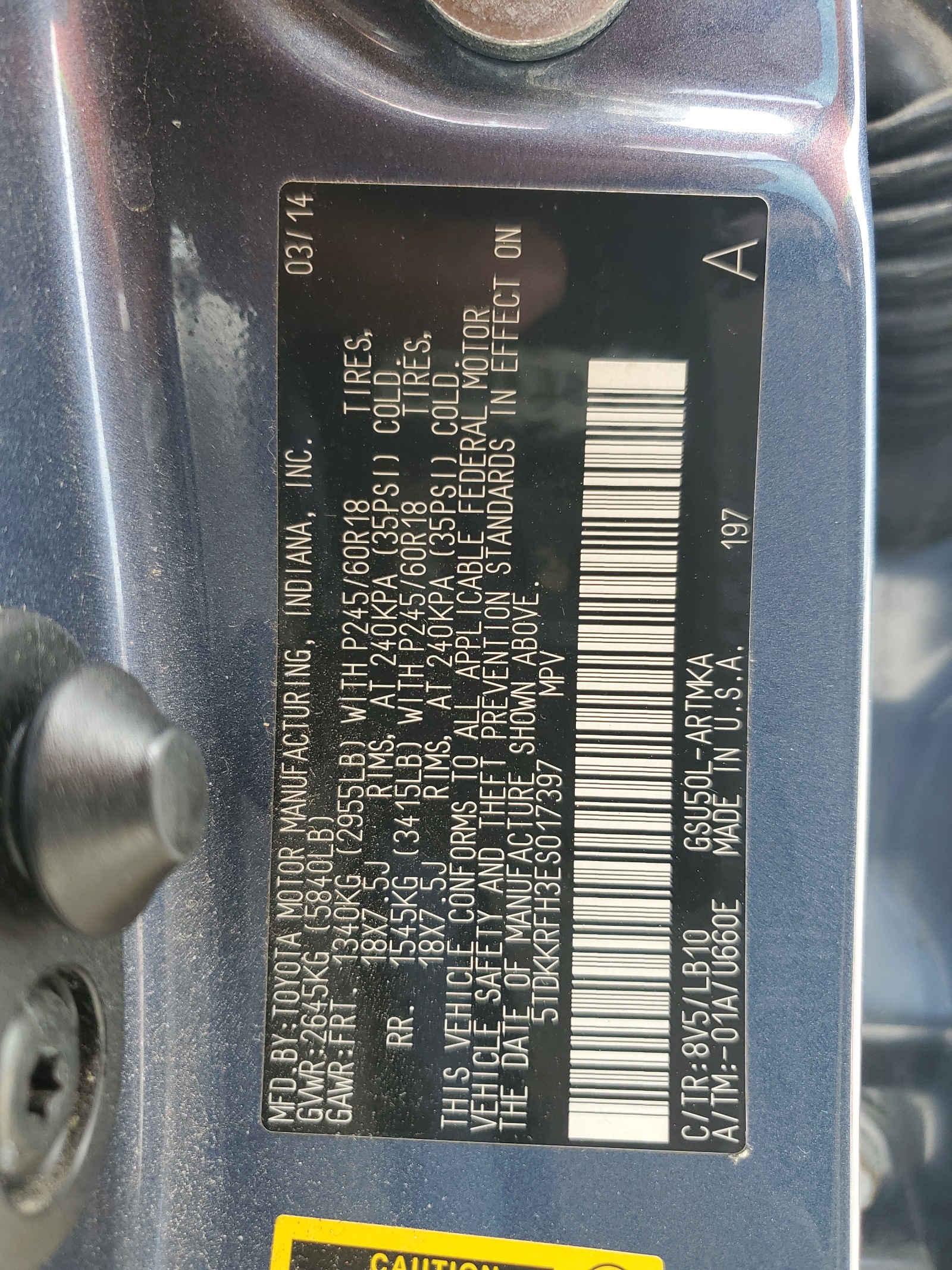 5TDKKRFH3ES017397 2014 Toyota Highlander Xle