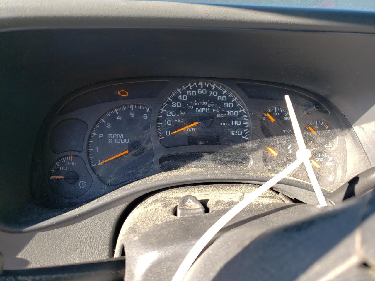 2005 Chevrolet Tahoe K1500 VIN: 1GNEK13T85J104062 Lot: 54891734