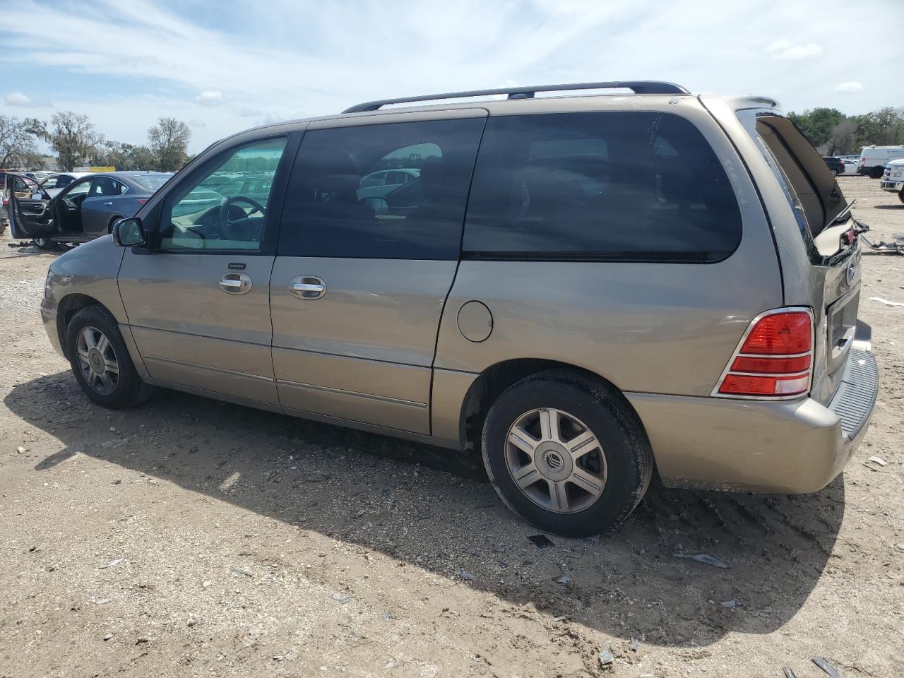 2004 Mercury Monterey VIN: 2MRDA20294BJ11837 Lot: 65576444