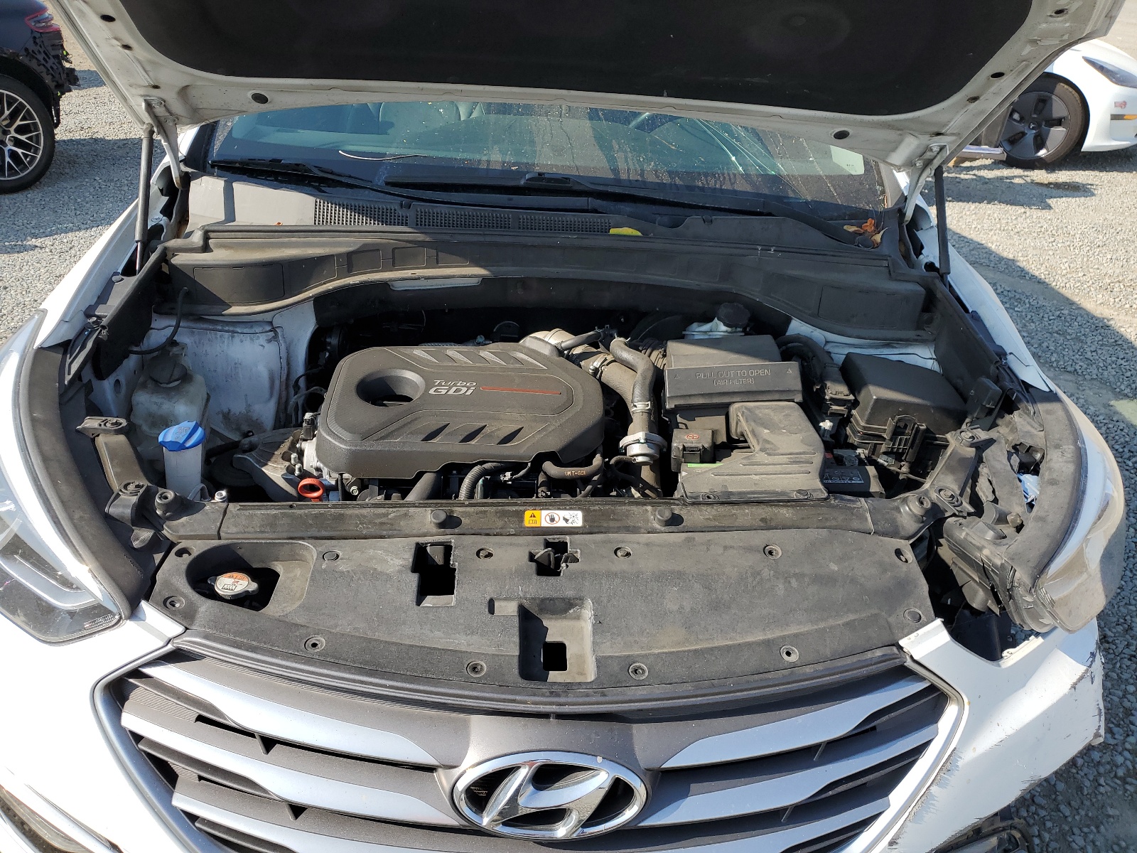 2018 Hyundai Santa Fe Sport vin: 5XYZU4LA0JG554836