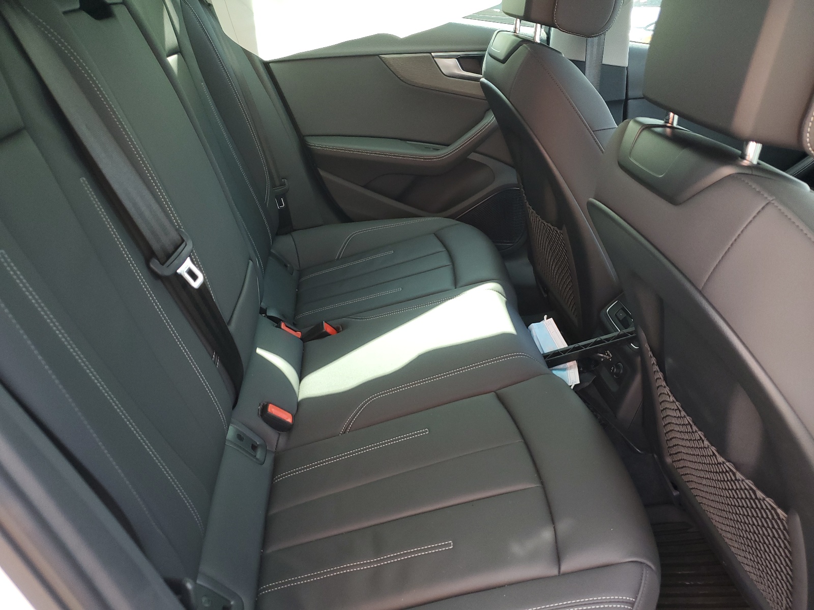 WAUBBAF46MA041135 2021 Audi A4 Premium Plus 40