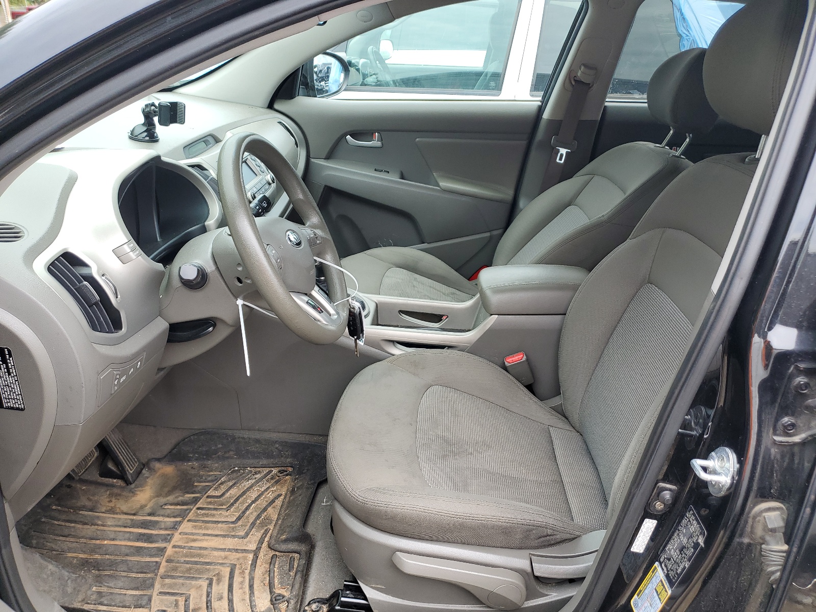 KNDPB3AC1F7772218 2015 Kia Sportage Lx