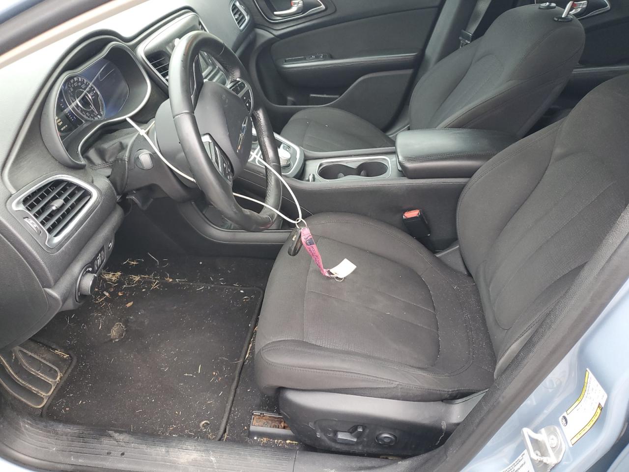 2015 Chrysler 200 Limited VIN: 1C3CCCAB9FN745013 Lot: 63802524