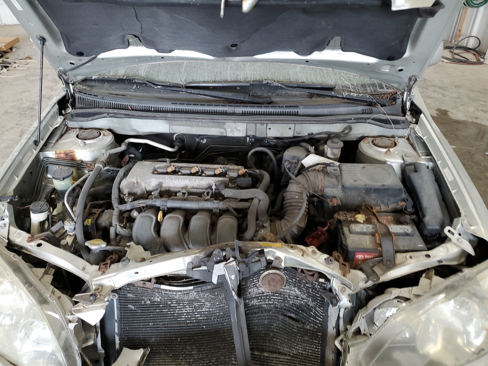 JTDBR38E942035257 2004 Toyota Corolla Ce