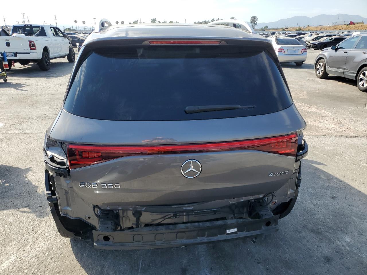 W1N9M1DB8NN007018 2022 Mercedes-Benz Eqb 350 4Matic