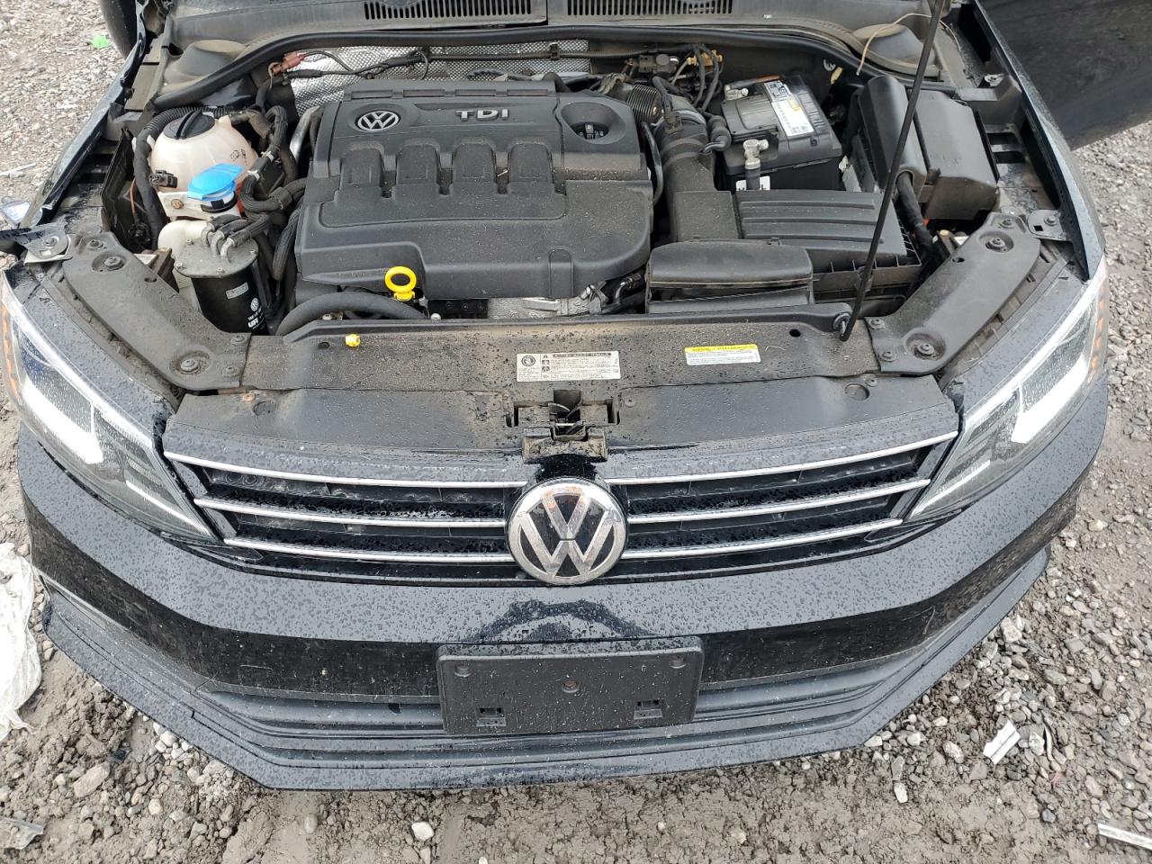 3VWLA7AJ0FM203144 2015 Volkswagen Jetta Tdi