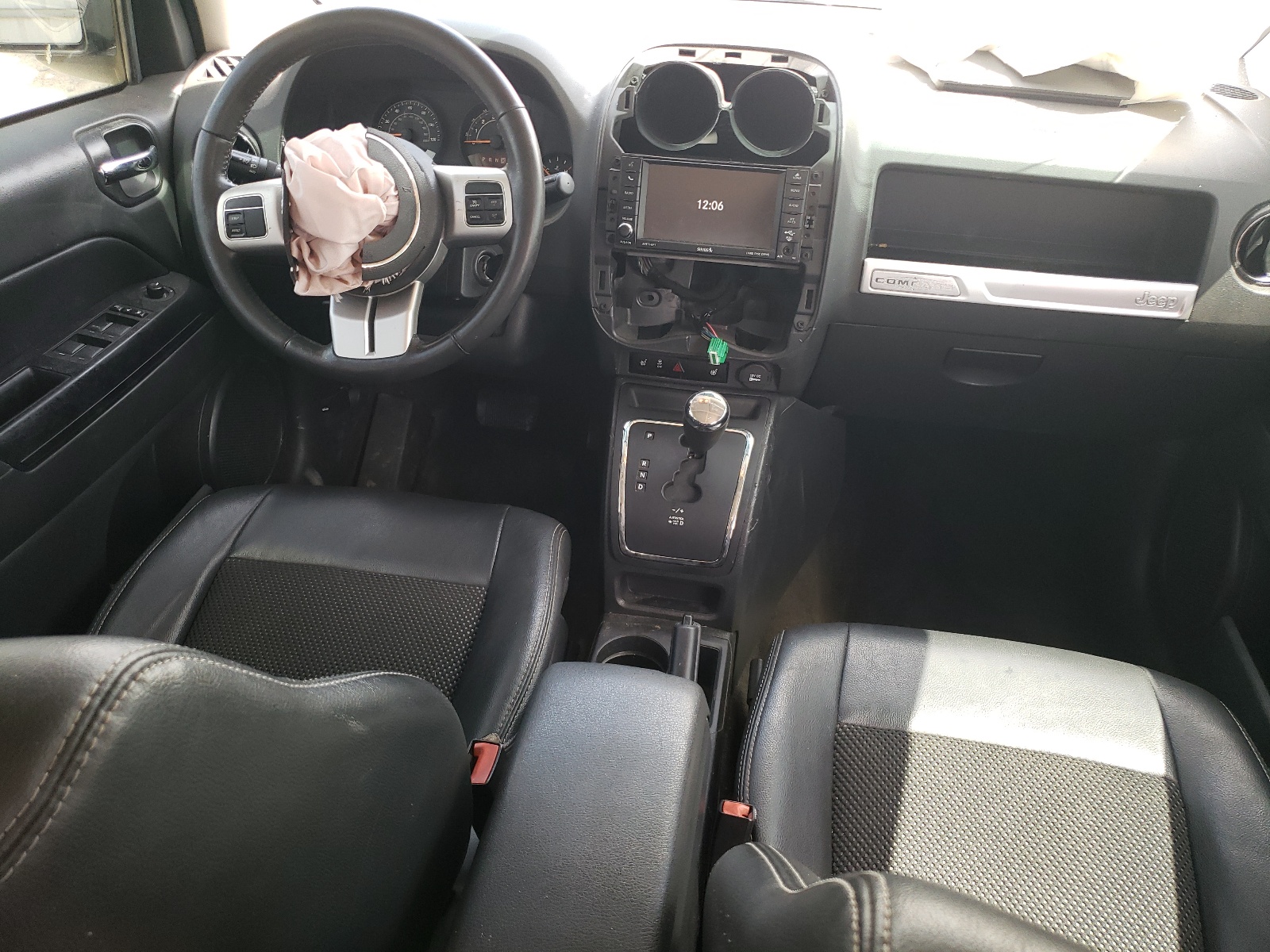 1C4NJCBA4GD649832 2016 Jeep Compass Sport