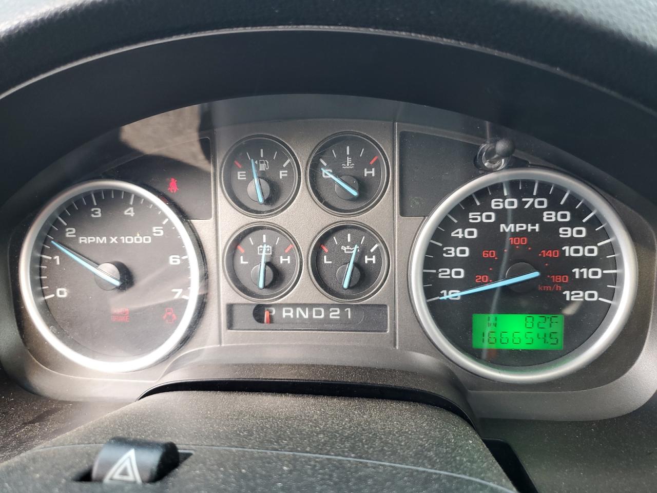 2005 Ford F150 VIN: 1FTPX04535KD69995 Lot: 61849344