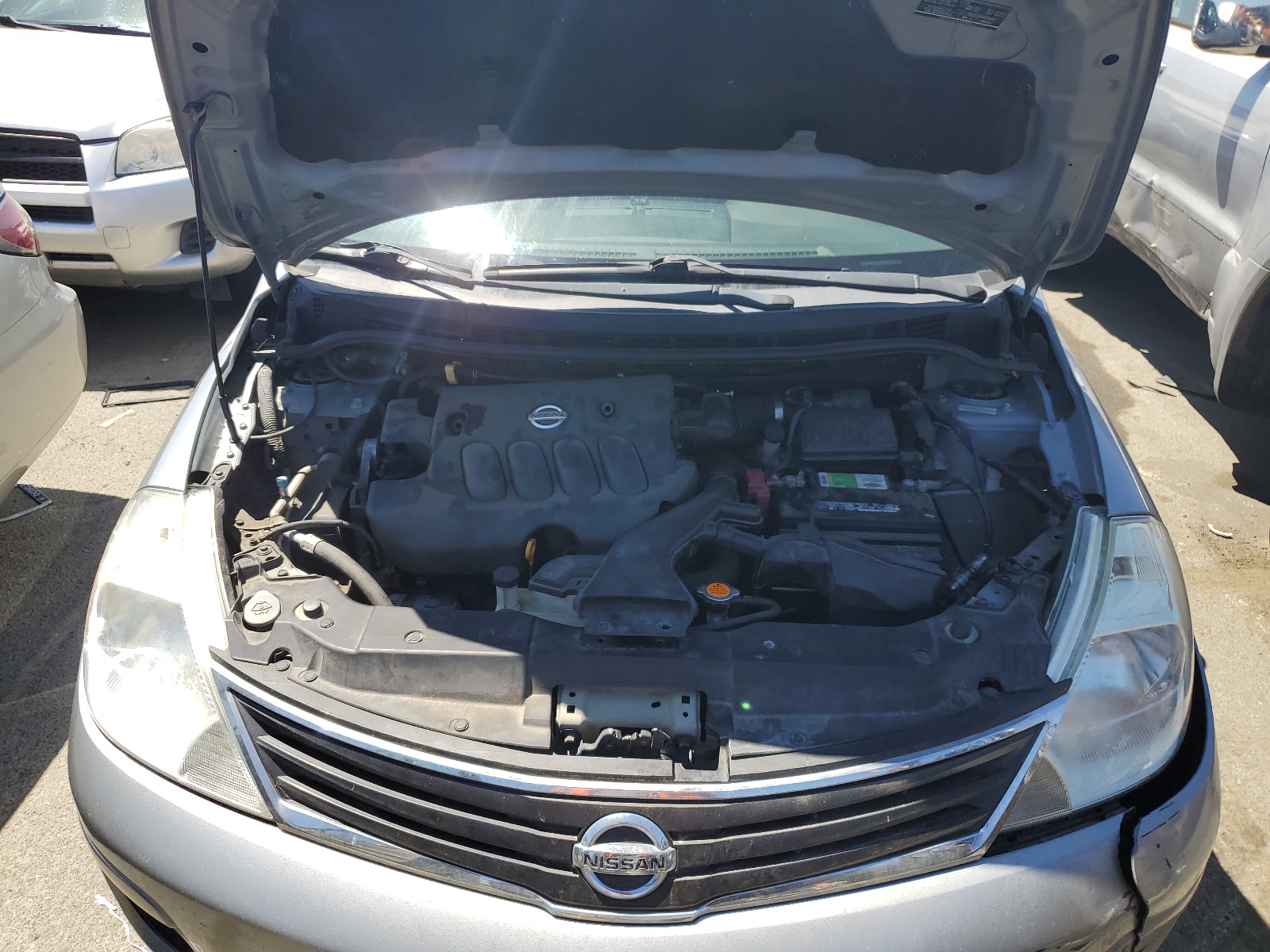 3N1BC1CP9BL398428 2011 Nissan Versa S