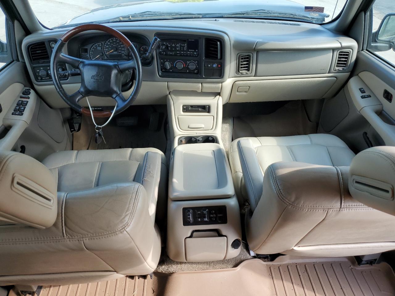 2002 Chevrolet Tahoe K1500 VIN: 1GNEK13Z12R122551 Lot: 62273274