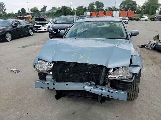 2008 Chrysler 300 Touring VIN: 2C3KA53G48H269271 Lot: 64264214