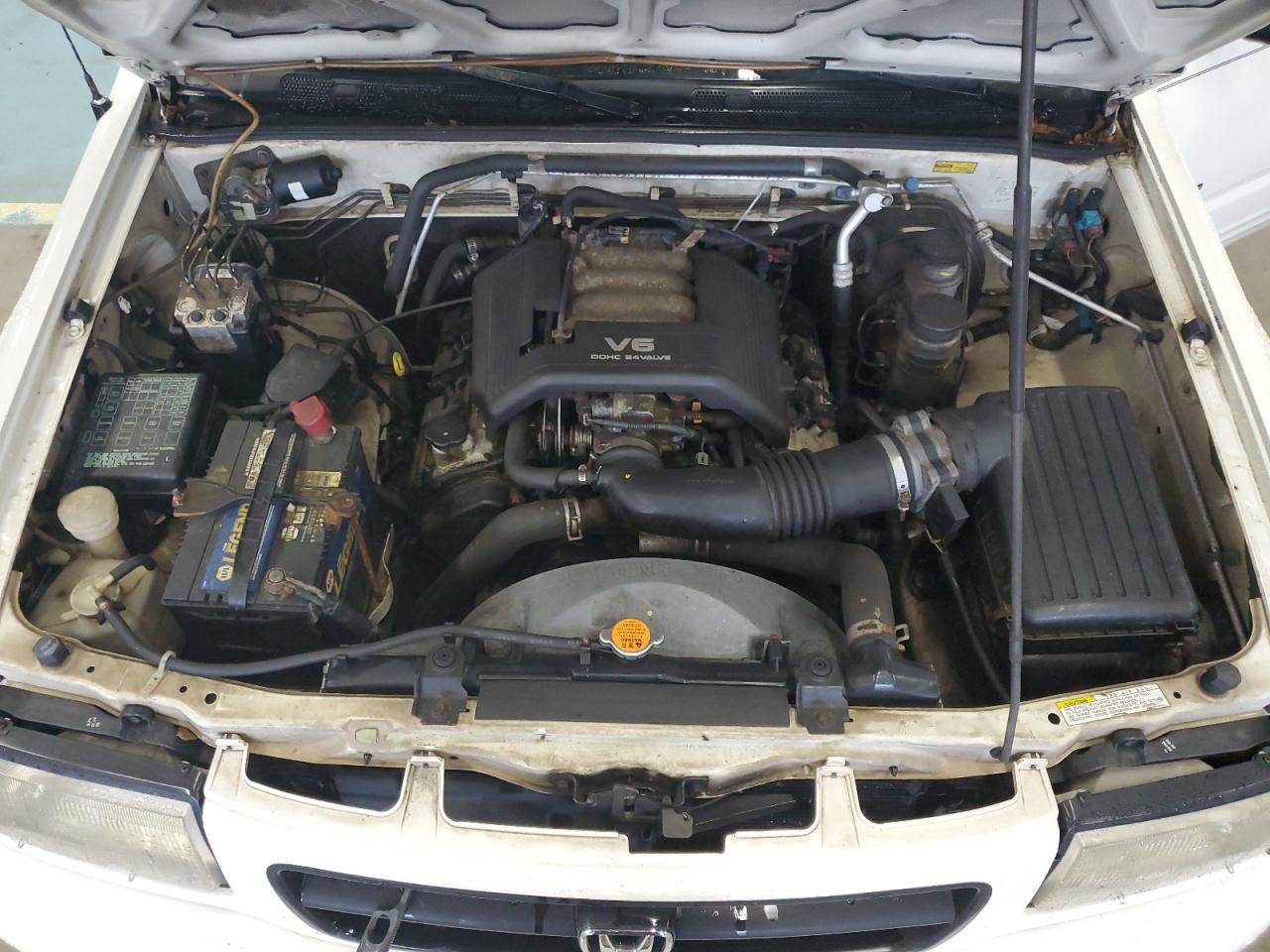 1998 Honda Passport Ex VIN: 4S6CM58W9W4409805 Lot: 64631074