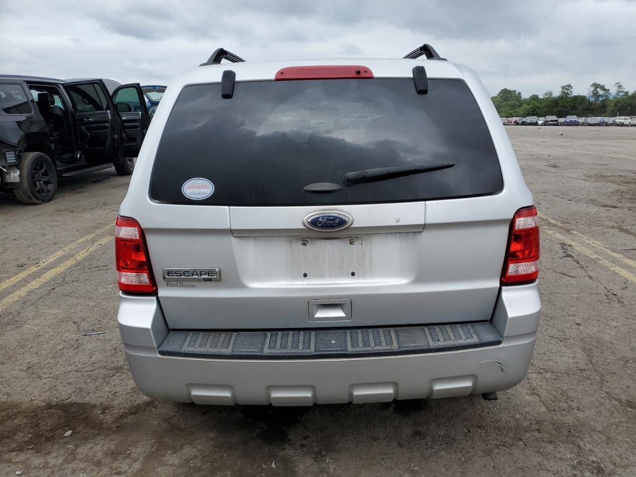 2011 Ford Escape Xlt VIN: 1FMCU9D71BKB69802 Lot: 65320954