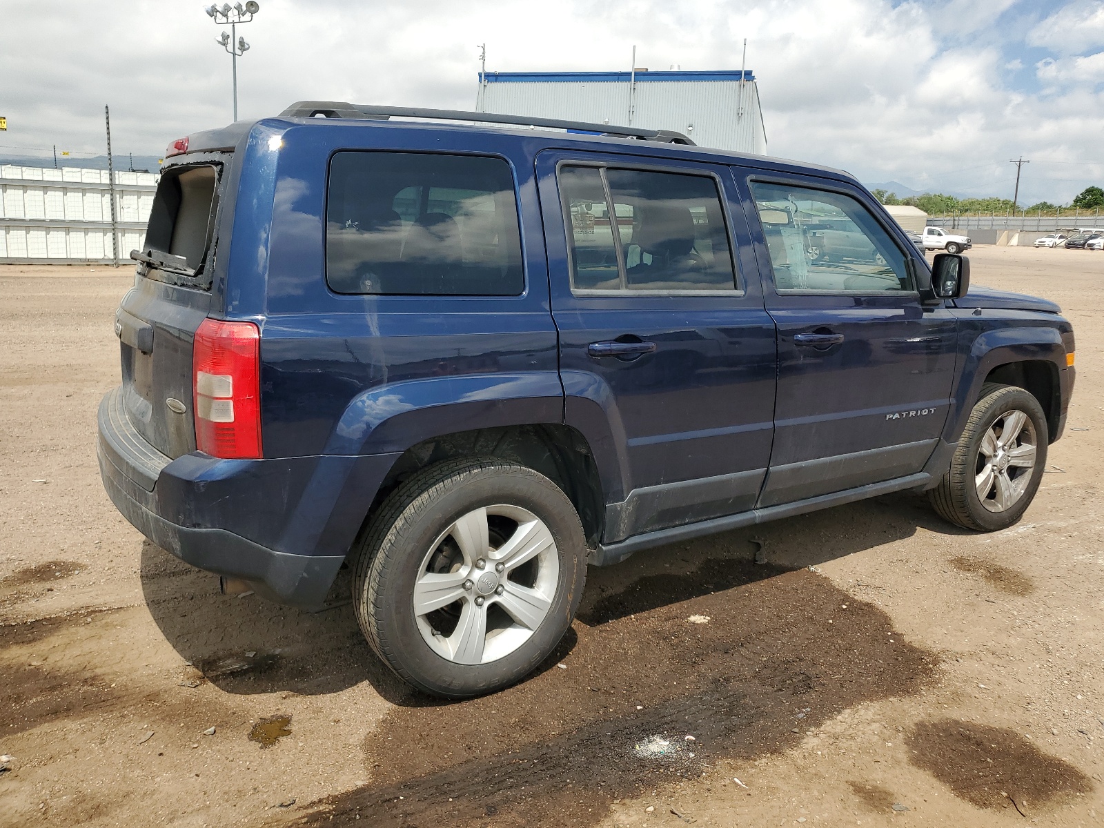 2015 Jeep Patriot Latitude vin: 1C4NJRFB9FD354472