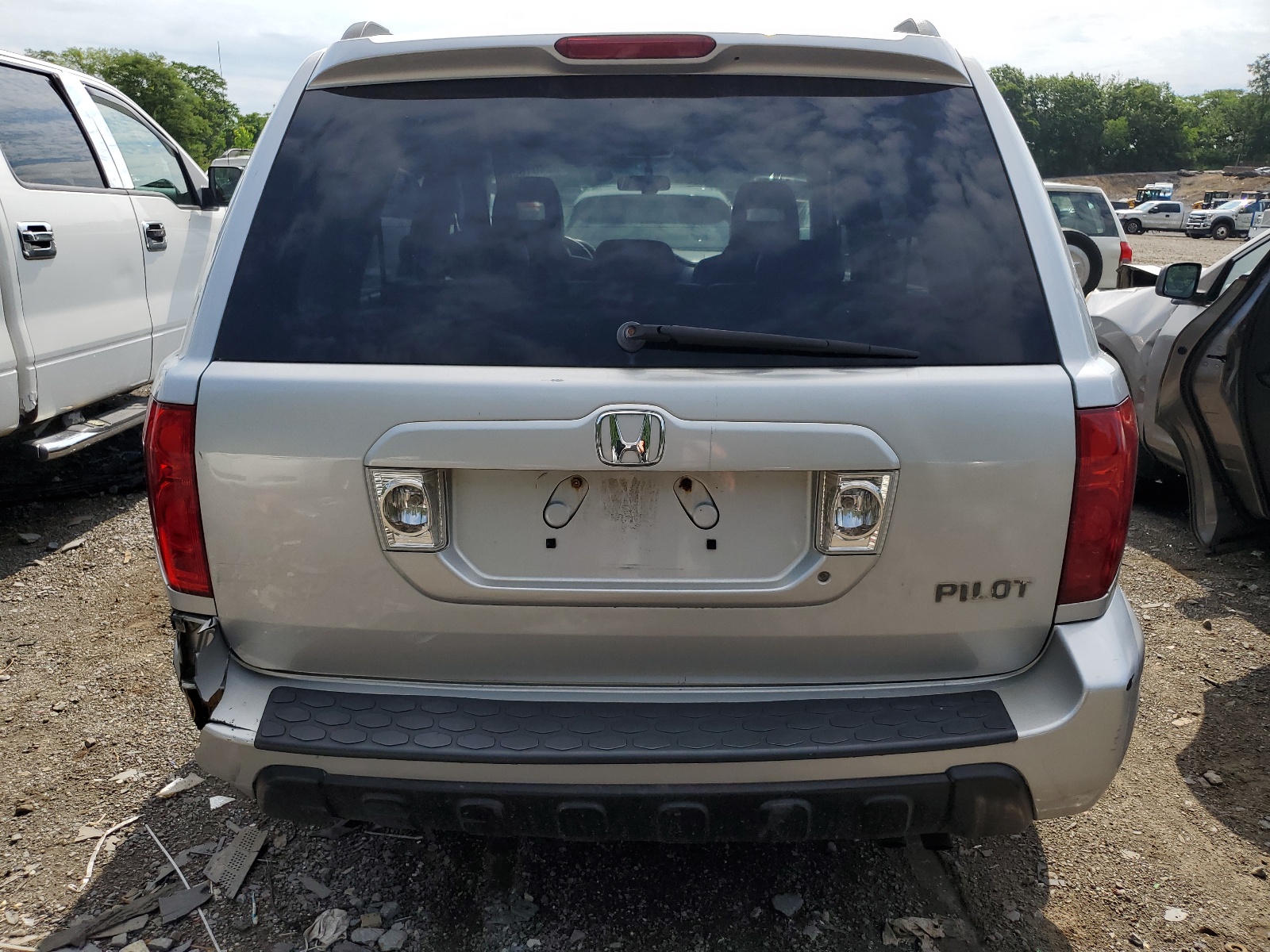 2HKYF18684H522657 2004 Honda Pilot Exl