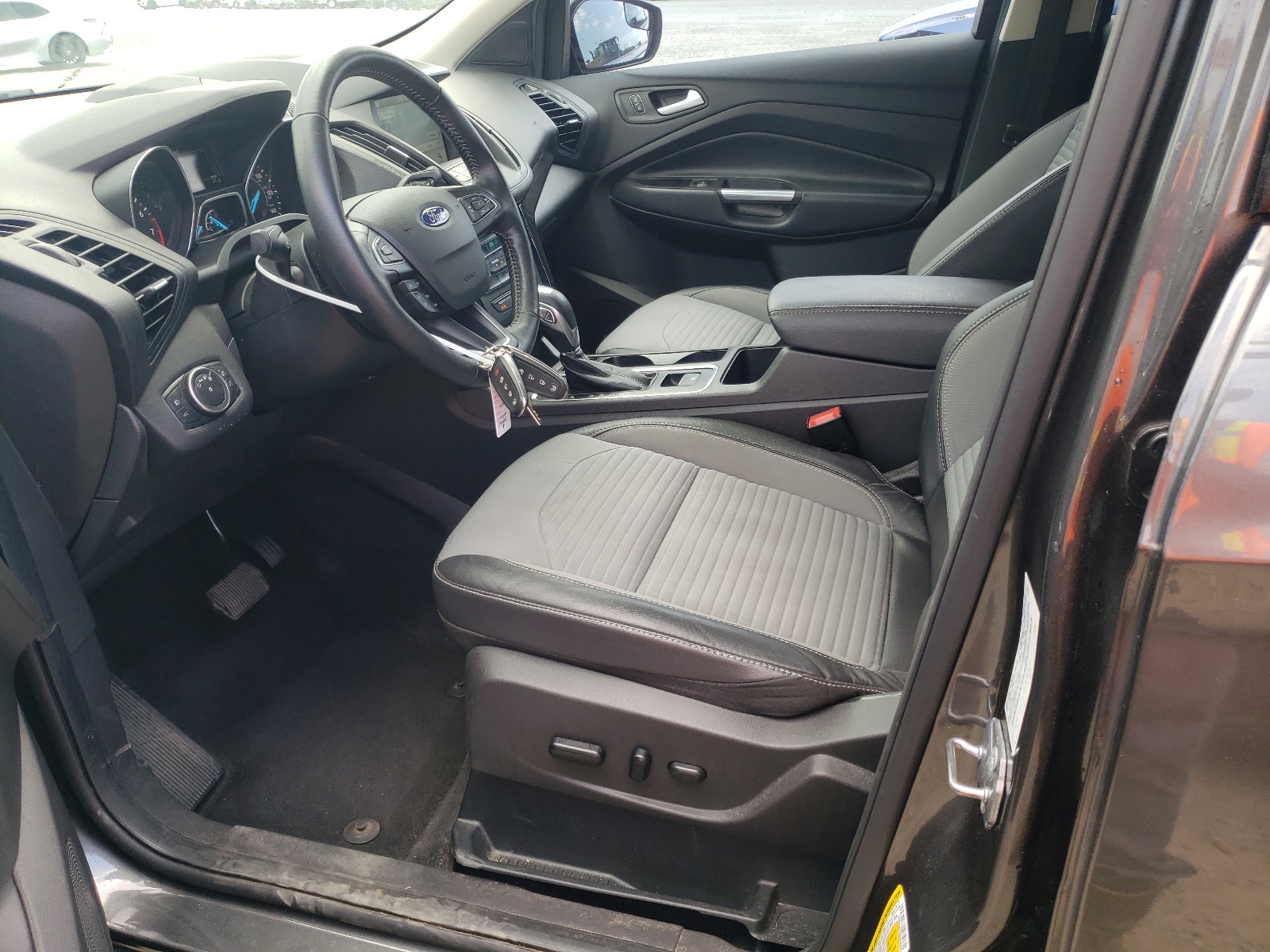 2019 Ford Escape Se vin: 1FMCU0GD2KUB46675