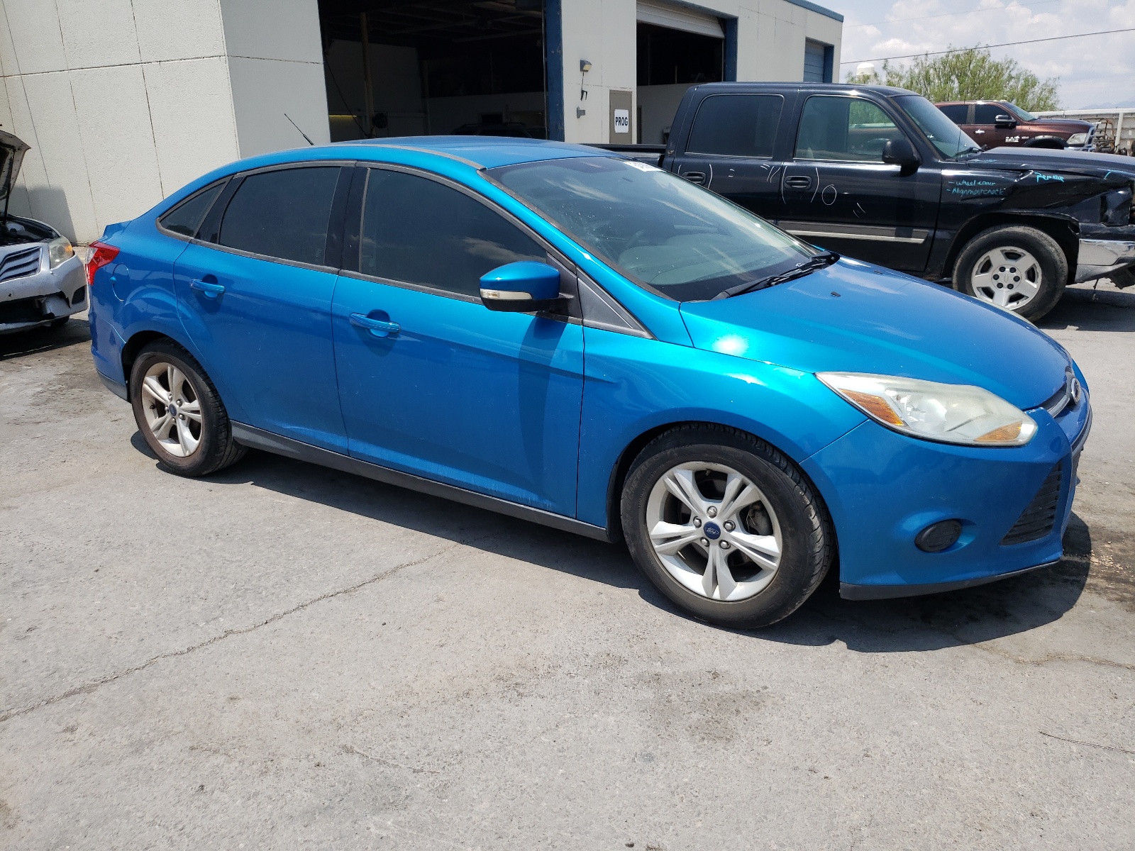 2014 Ford Focus Se vin: 1FADP3F22EL390666