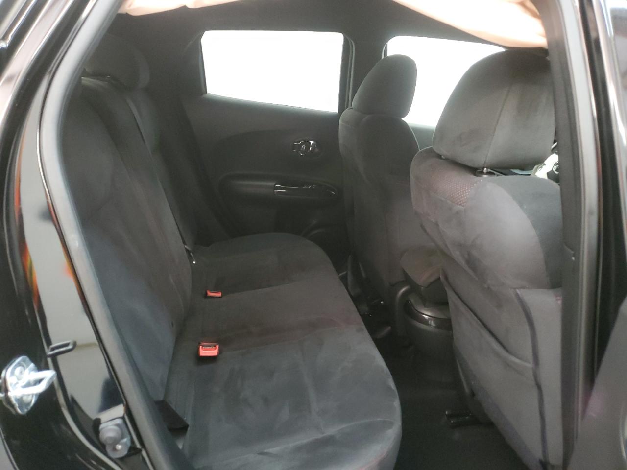 2015 Nissan Juke S VIN: JN8AF5MV1FT562264 Lot: 64117394