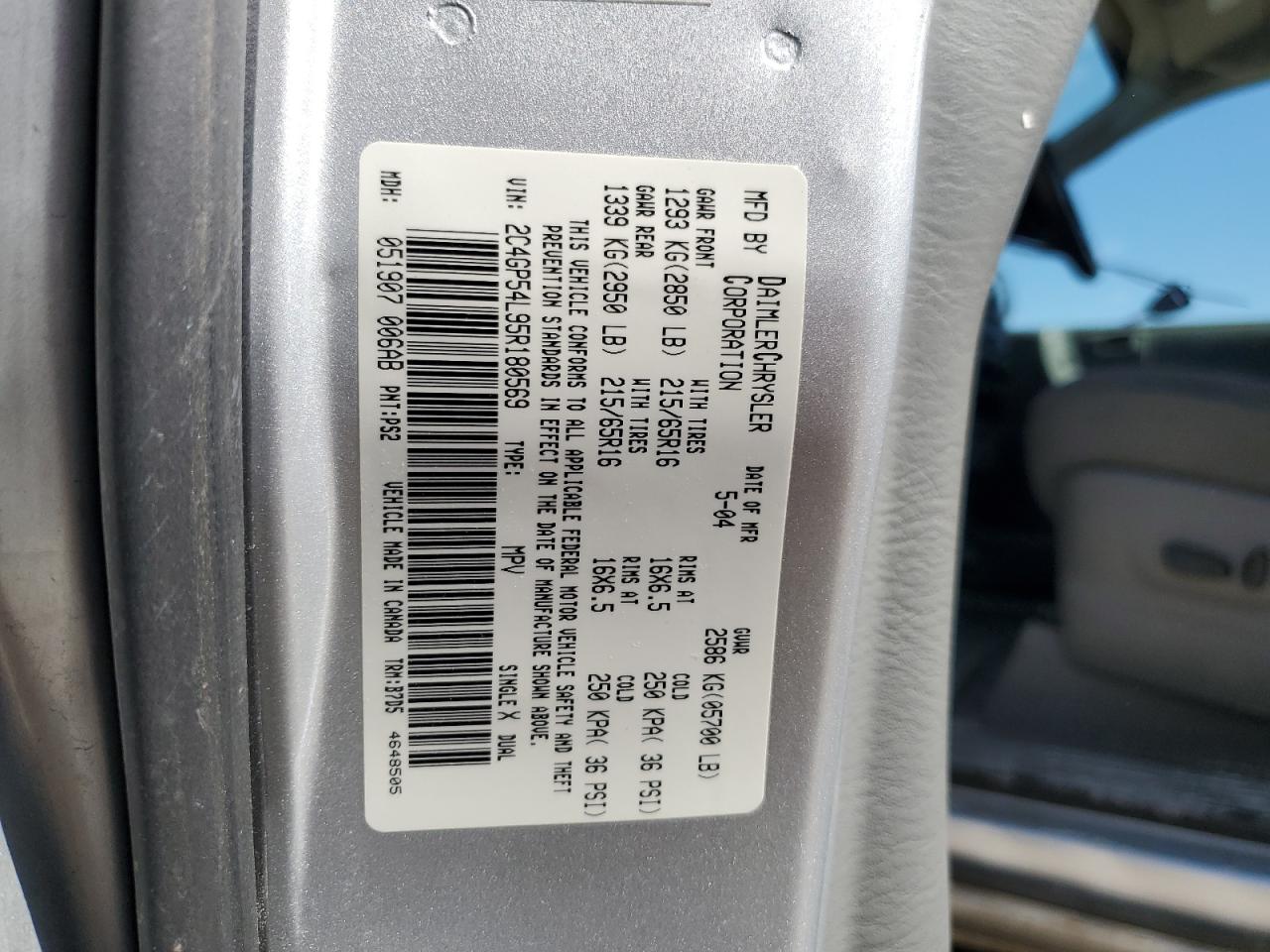 2005 Chrysler Town & Country Touring VIN: 2C4GP54L95R180569 Lot: 61879414