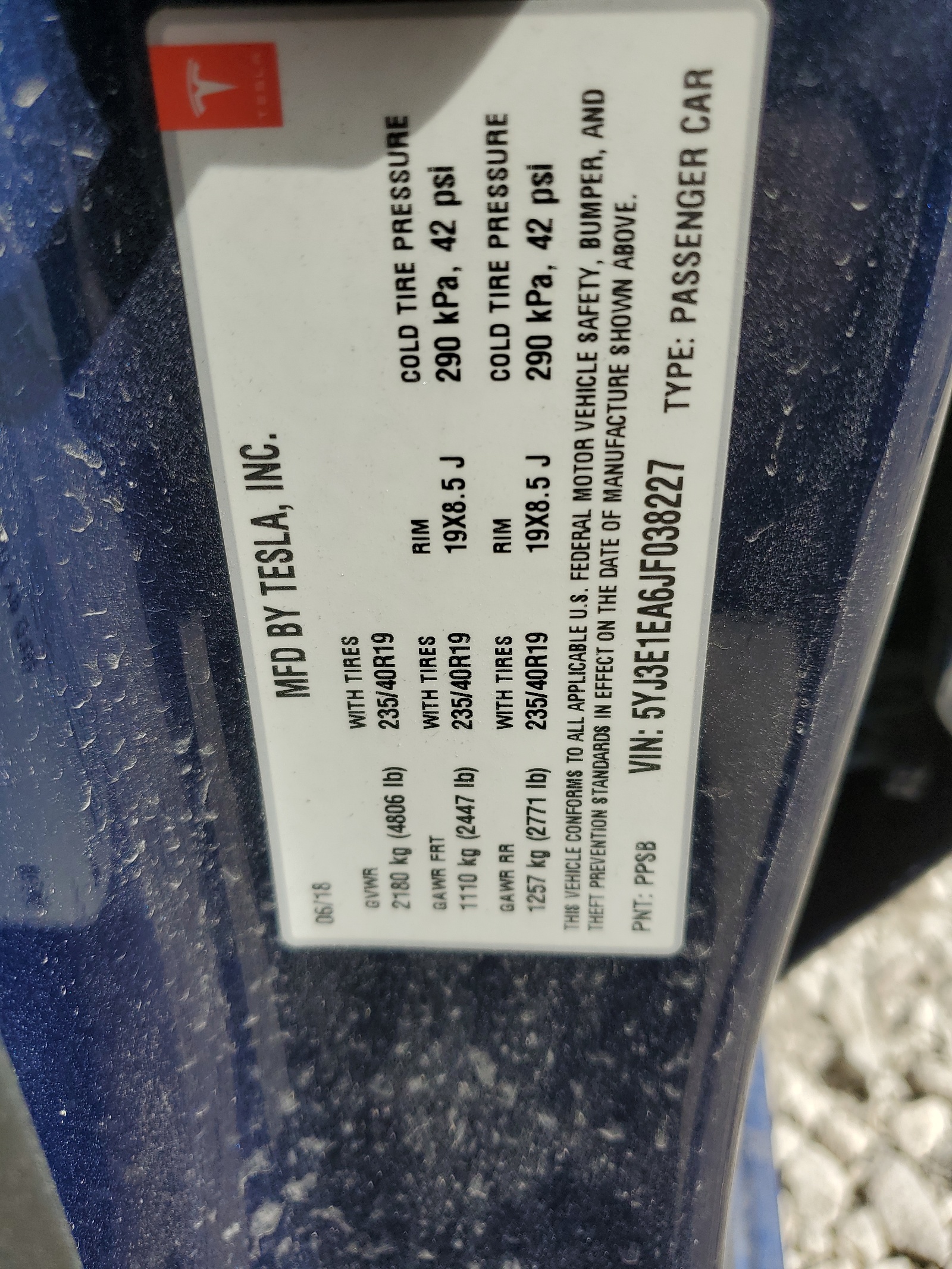 5YJ3E1EA6JF038227 2018 Tesla Model 3