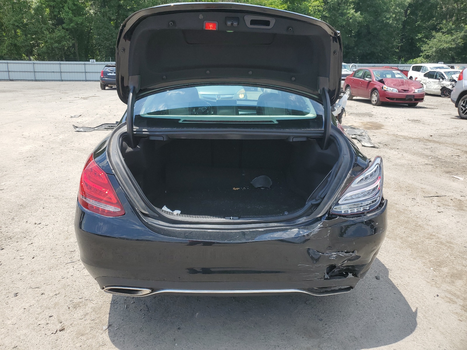 55SWF4KB1JU242893 2018 Mercedes-Benz C 300 4Matic